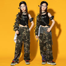 #HH4501 Modern Girls Hip Hop Performance Costume- Camouflage Pants- Crop Kpop Outfit-  Street Wear