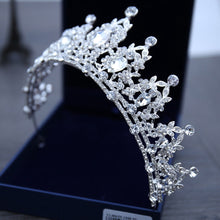 #1178 Crystal Crown Design Tiara
